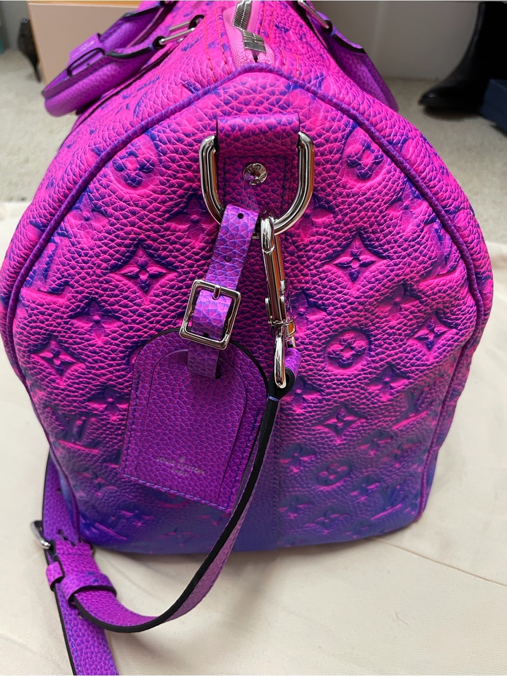 Louis Vuitton Fuchsia and Purple Monogram Keepall Travel Bag - Picture 14 of 15